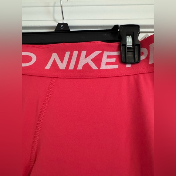 Nike Pro Mesh Leggings - Picture 5 of 9